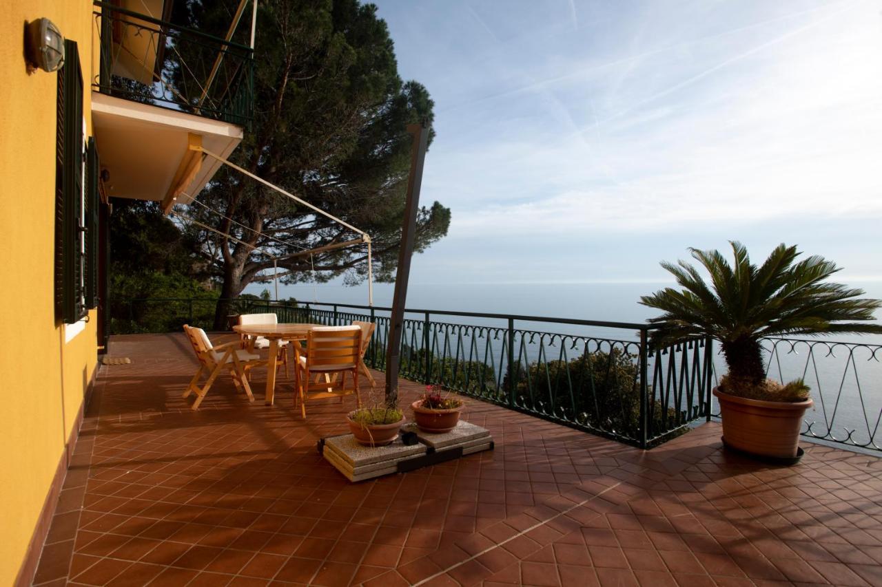 080 - La Villa Storica Il Vigneto 45B, Terrazza Sul Mare - Parcheggio Privato Gratis Moneglia Exterior photo