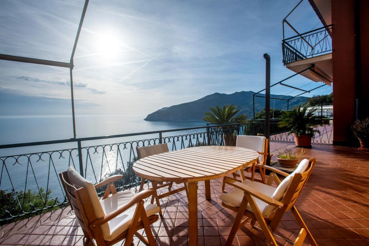 080 - La Villa Storica Il Vigneto 45B, Terrazza Sul Mare - Parcheggio Privato Gratis Moneglia Exterior photo